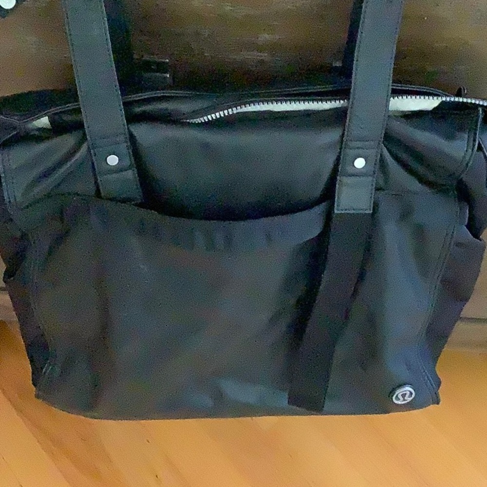 🌺HP🌺 Lululemon Follow Your Bliss Tote - Picture 4 of 8